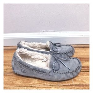 Ugg Women’s Dakota Loafer Grey